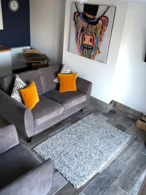 Mumbles - Modern Apartment With Panoramic Sea Views Oystermouth Exterior photo